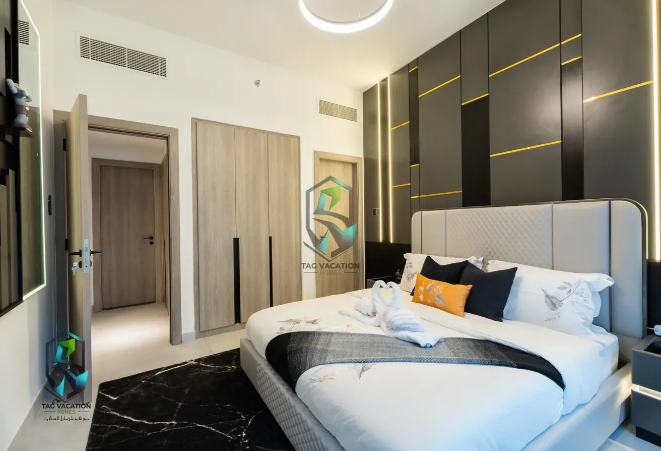 Stylish Retreat. Embrace the Comfort