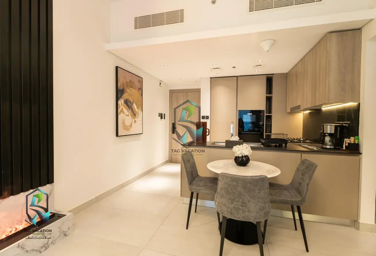 Stylish Retreat. Embrace the Comfort