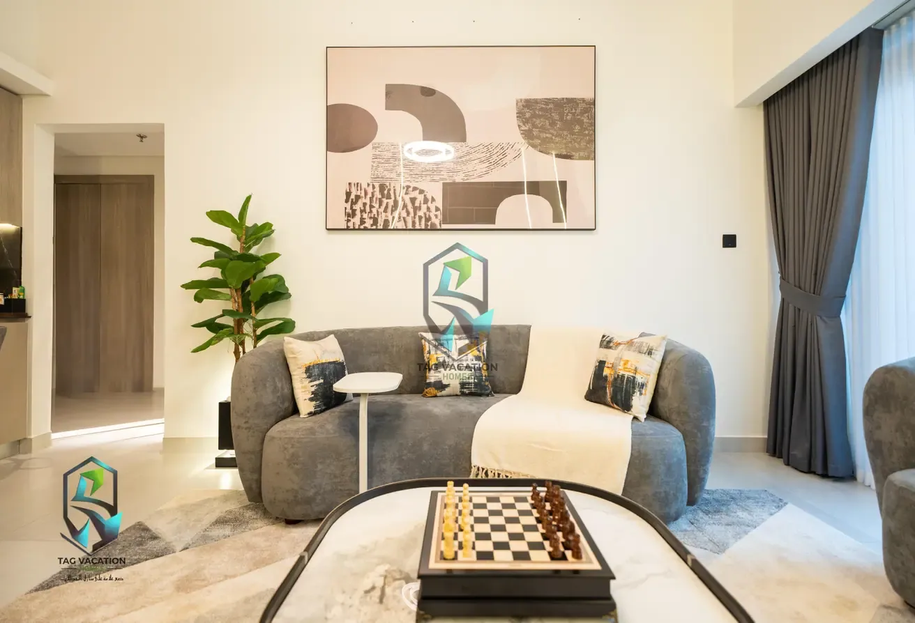 Stylish Retreat. Embrace the Comfort