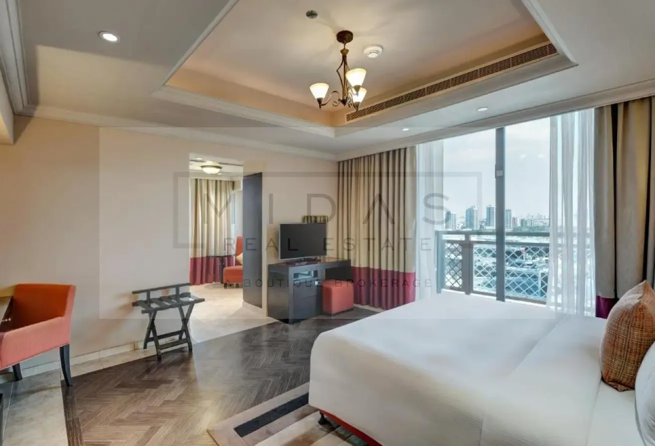 Serviced I Balcony I CityView I Close to Tram