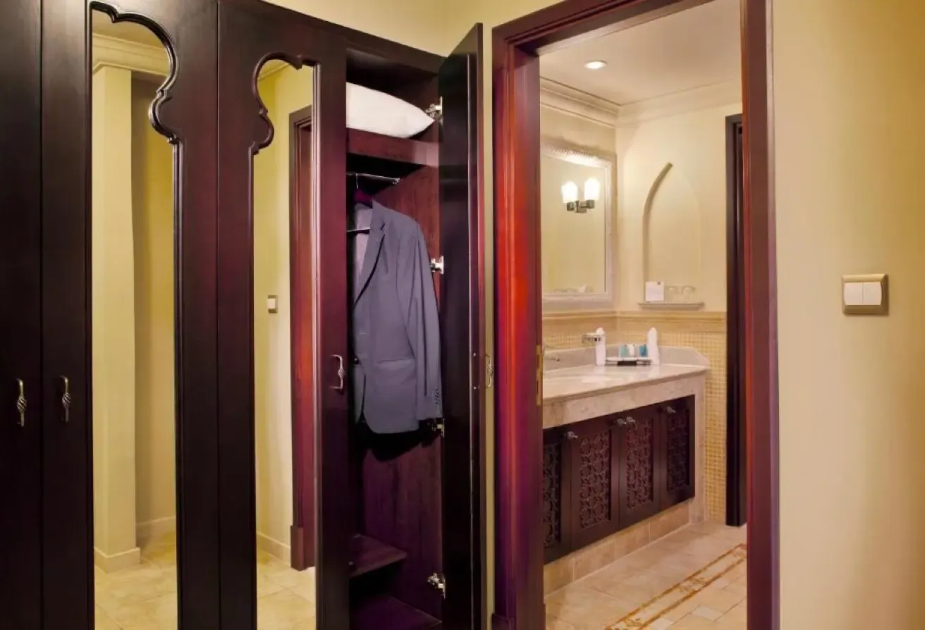 City View Room | Ready to Move In