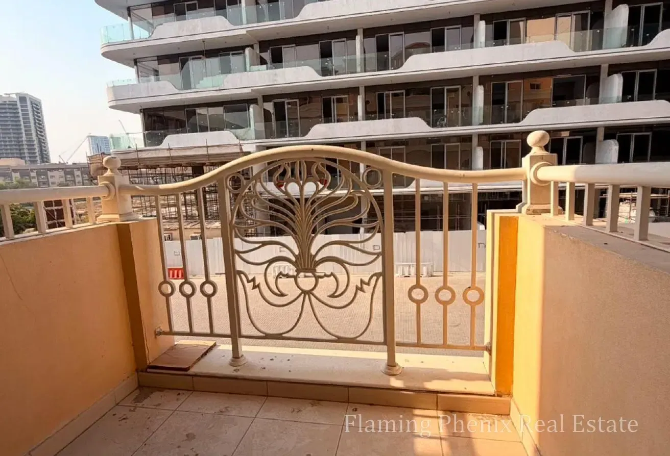 Prime location | Spacious | Vacant | Modern