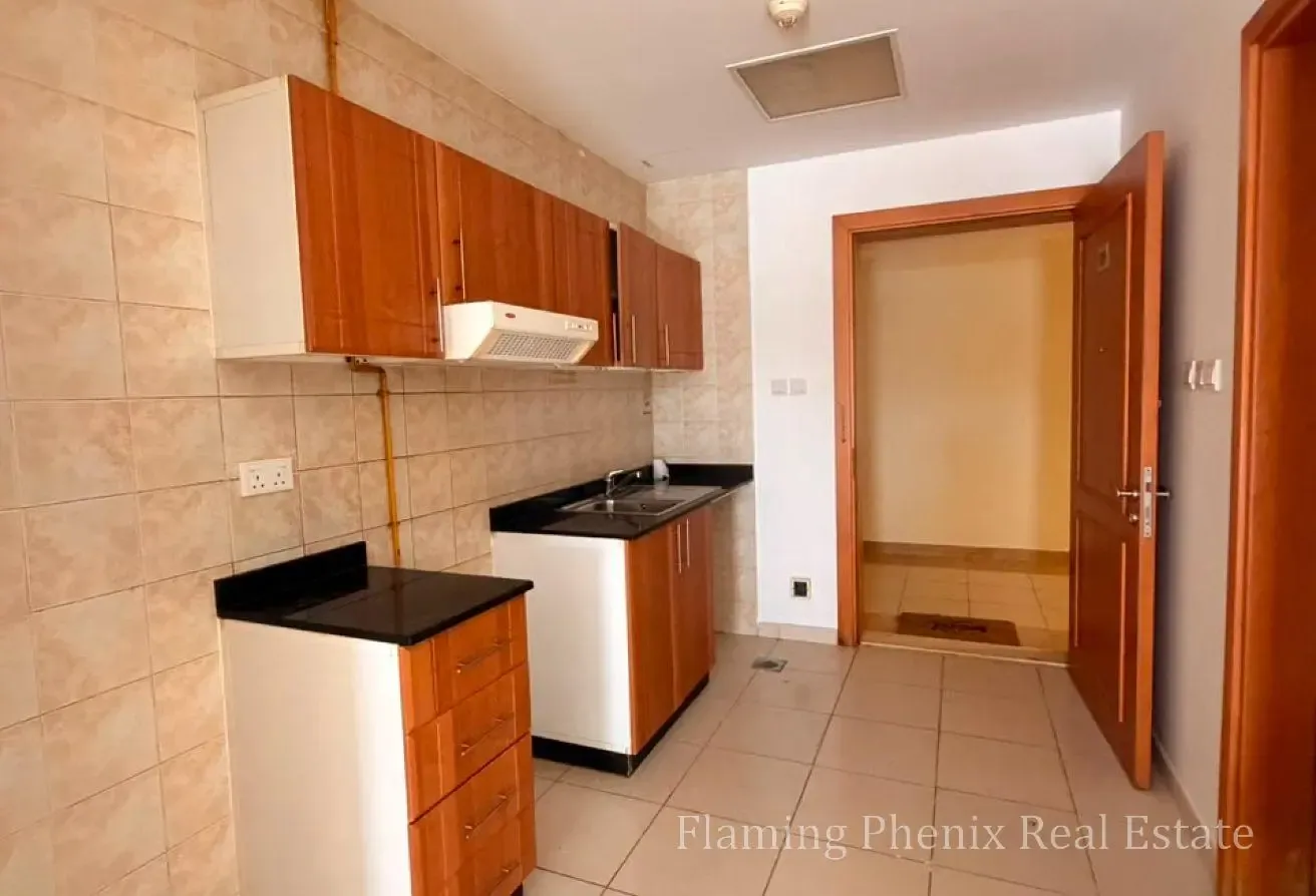 Prime location | Spacious | Vacant | Modern