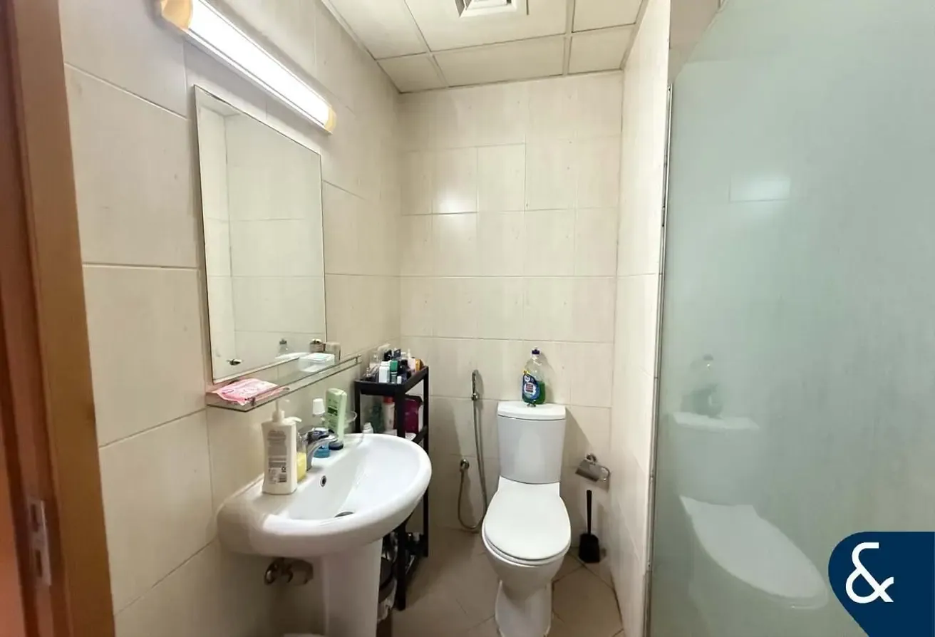 Studio Apt | Unfurnished | Available