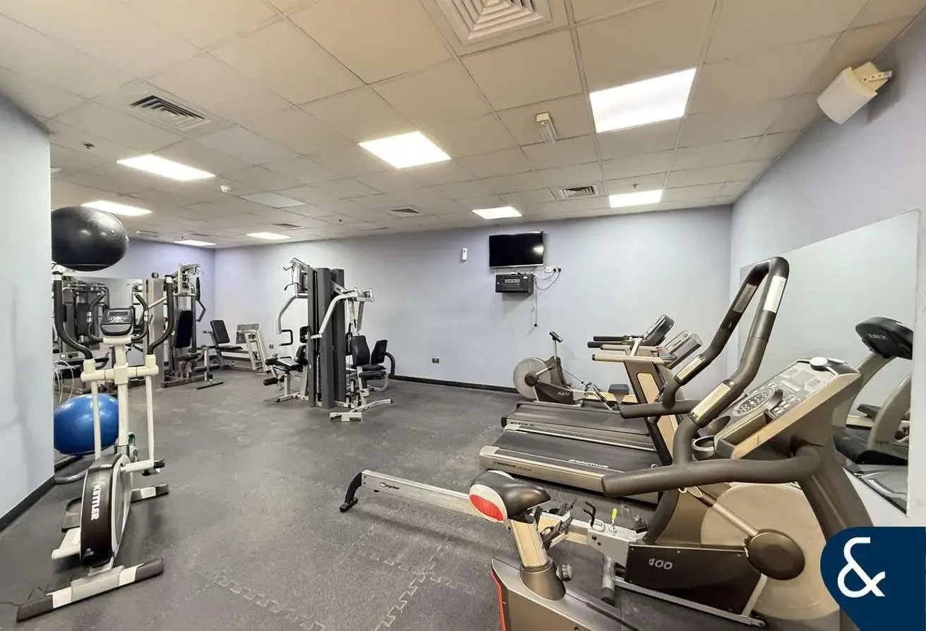 Studio Apt | Unfurnished | Available