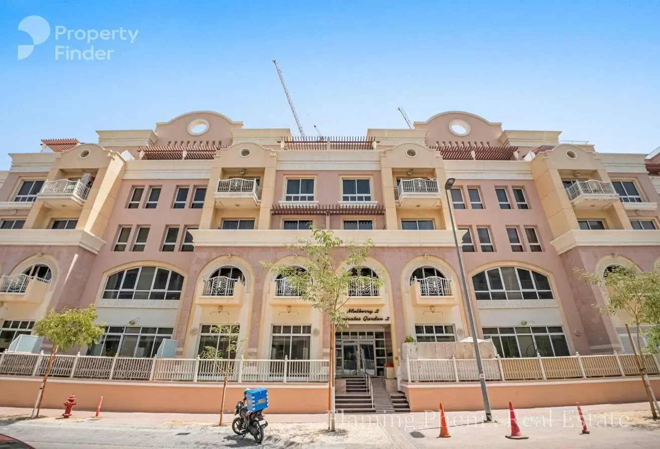 Prime location | Spacious | Vacant | Modern