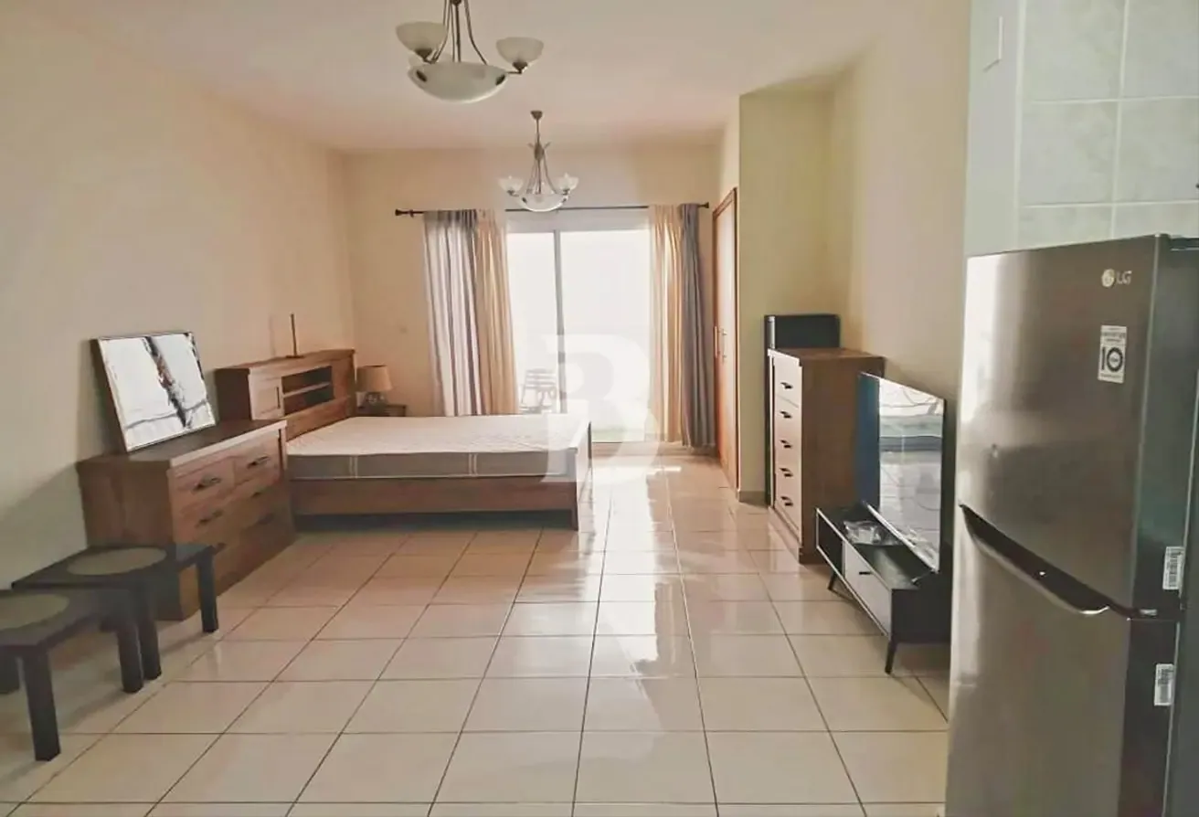 LOW PRICE | CHILLER FREE | Furnished