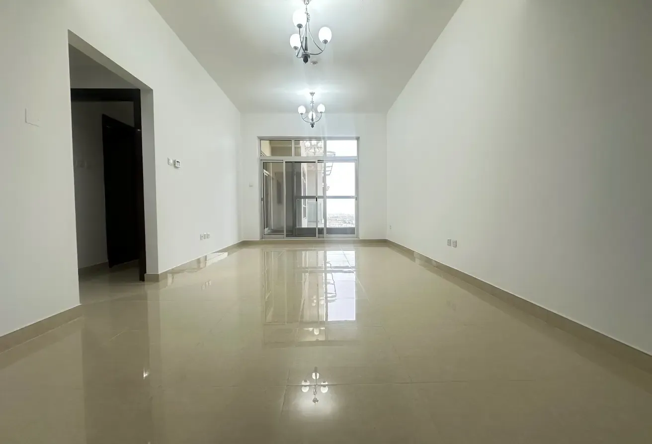 Massive size|Prime location|well maintained|
