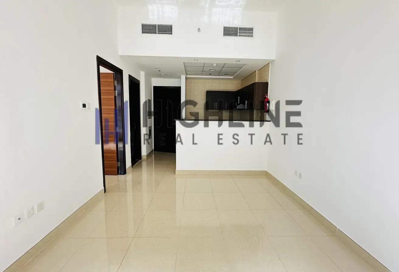 Bright & Spacious | Ready to Move | Modern