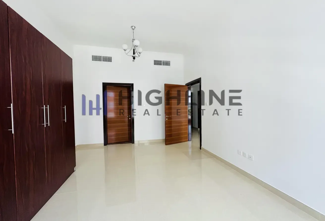 Elegant 1BHK | Near Souq Extra | Ready to Move