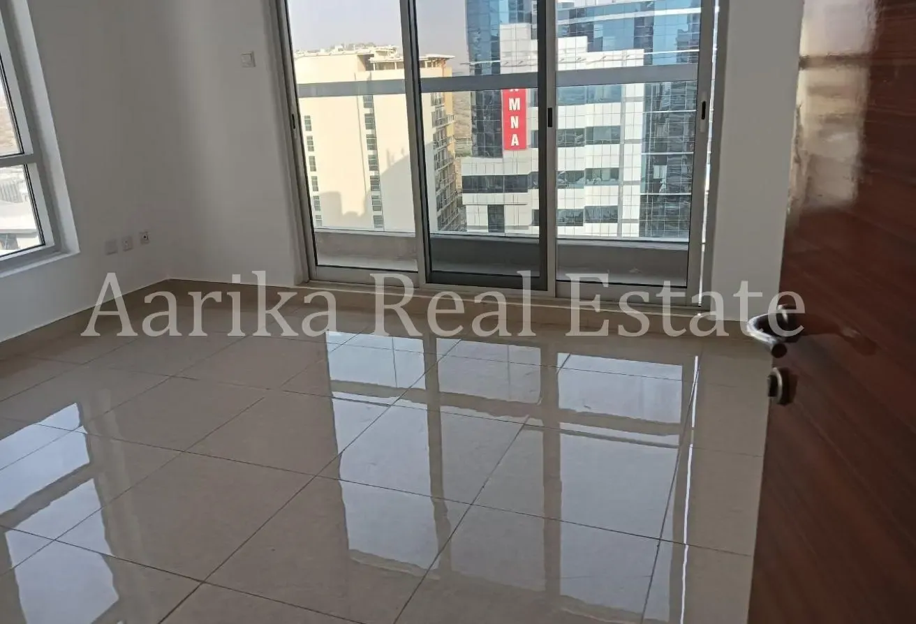 Unfurnished | Bright & Spacious Unit | Vacant