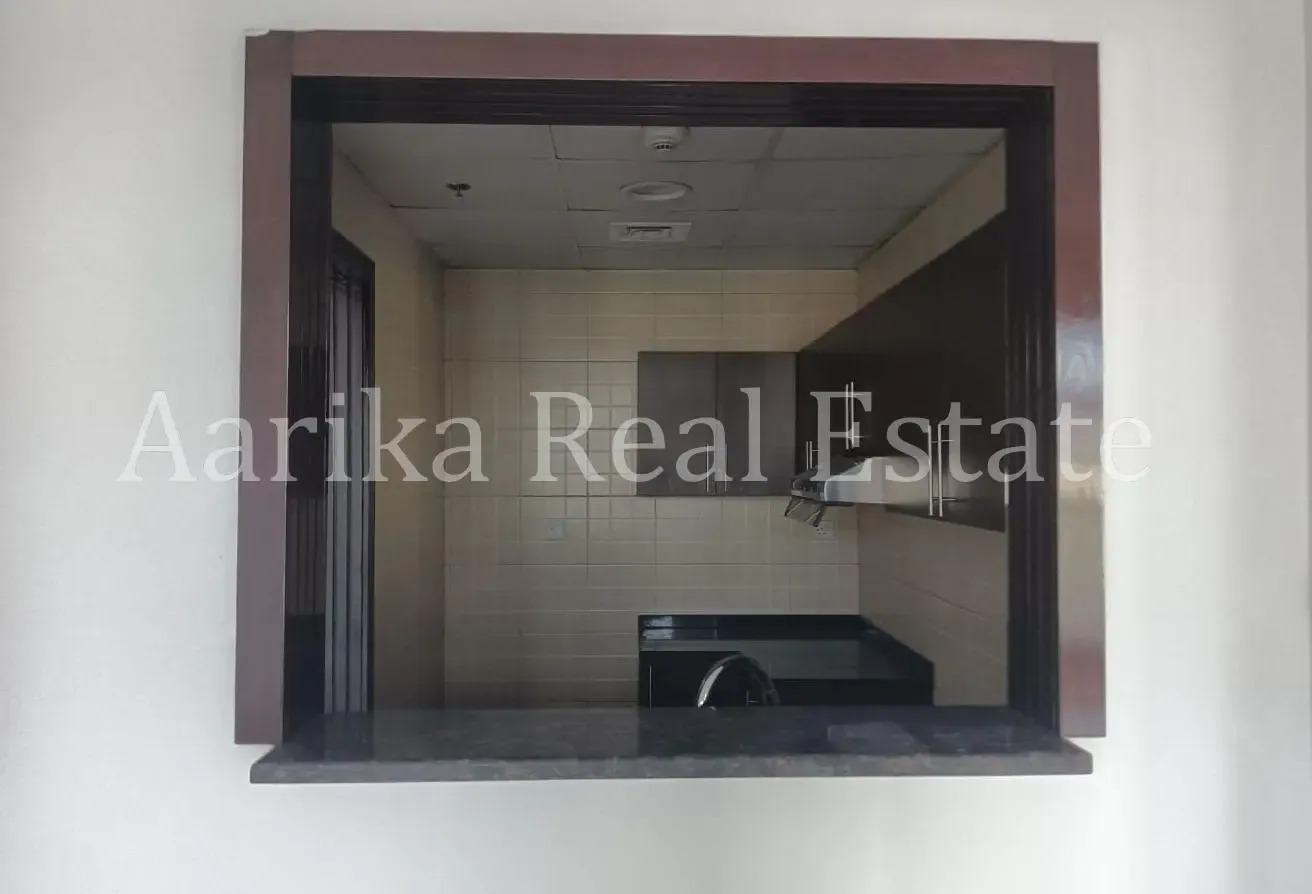Unfurnished | Bright & Spacious Unit | Vacant