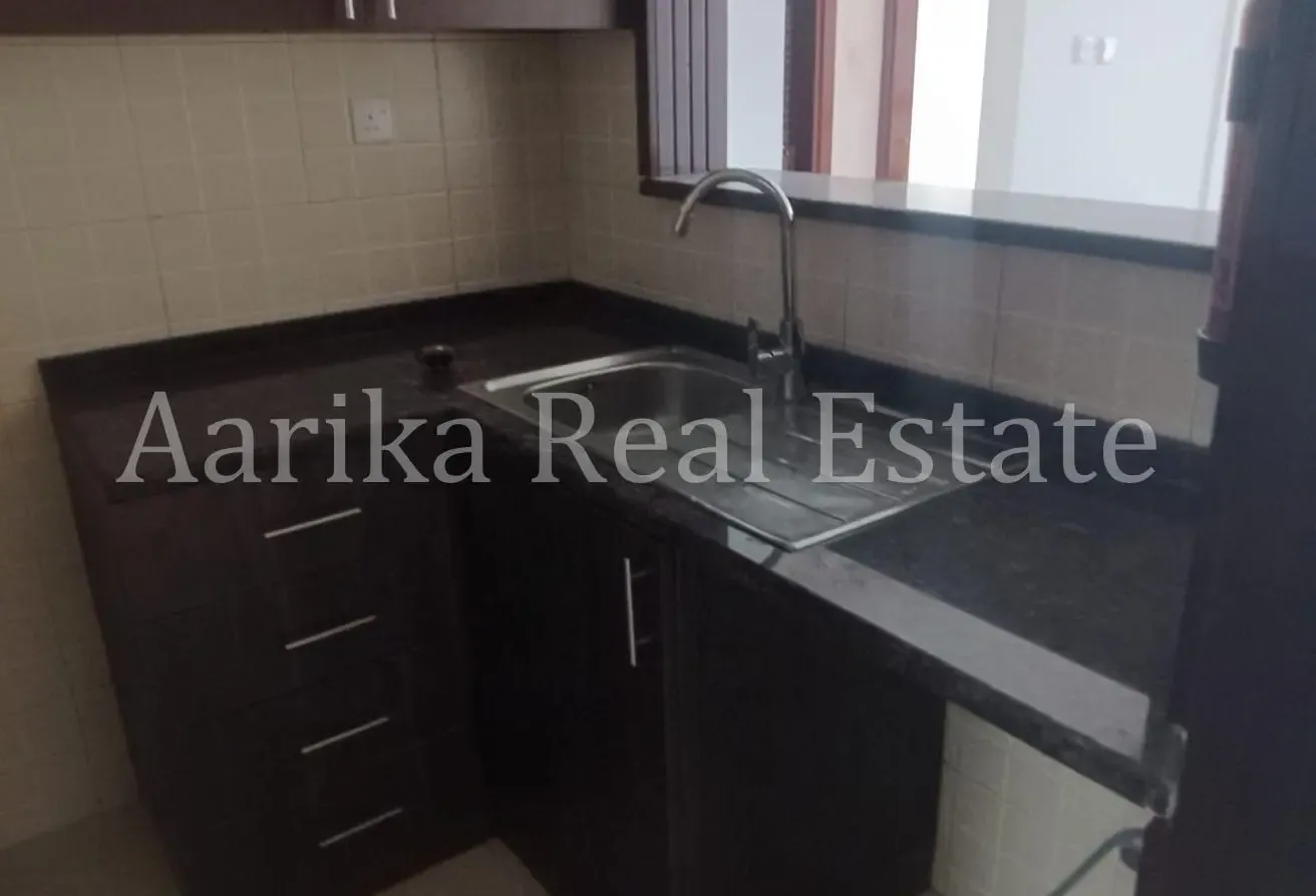 Unfurnished | Bright & Spacious Unit | Vacant