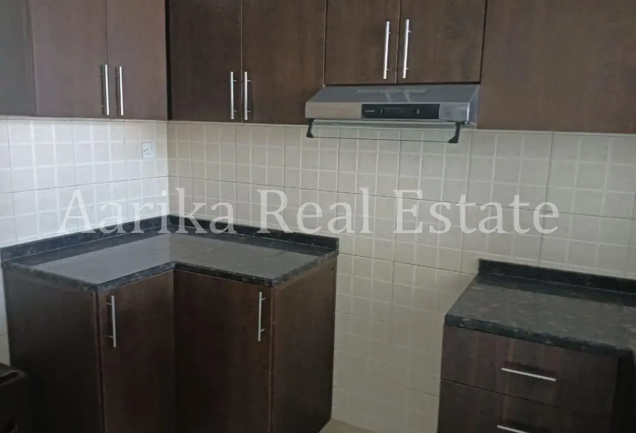 Unfurnished | Bright & Spacious Unit | Vacant
