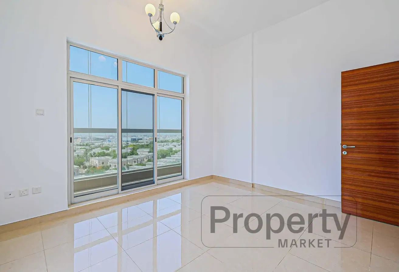12 Payments Option | Bright + Spacious | Balcony