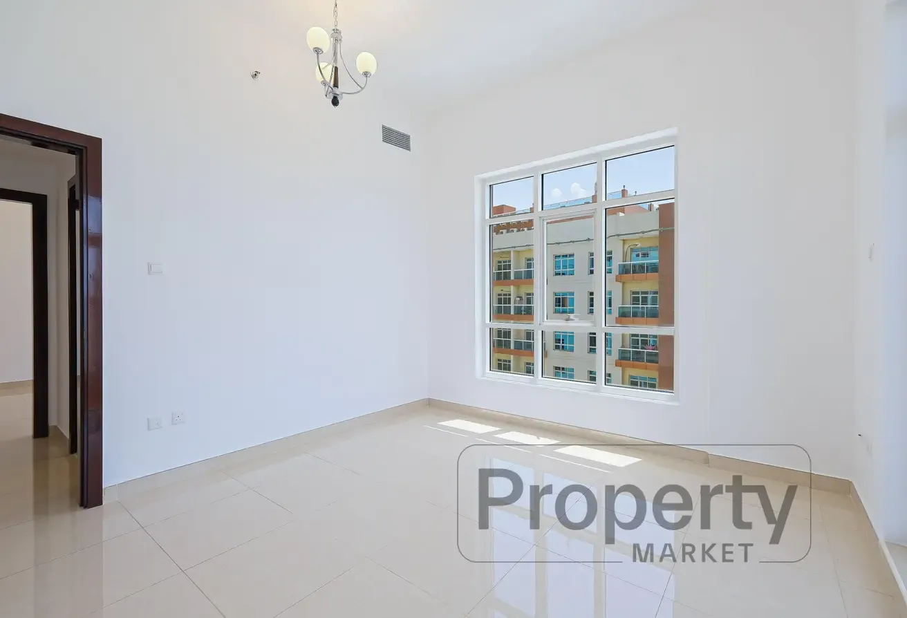 12 Payments Option | Bright + Spacious | Balcony