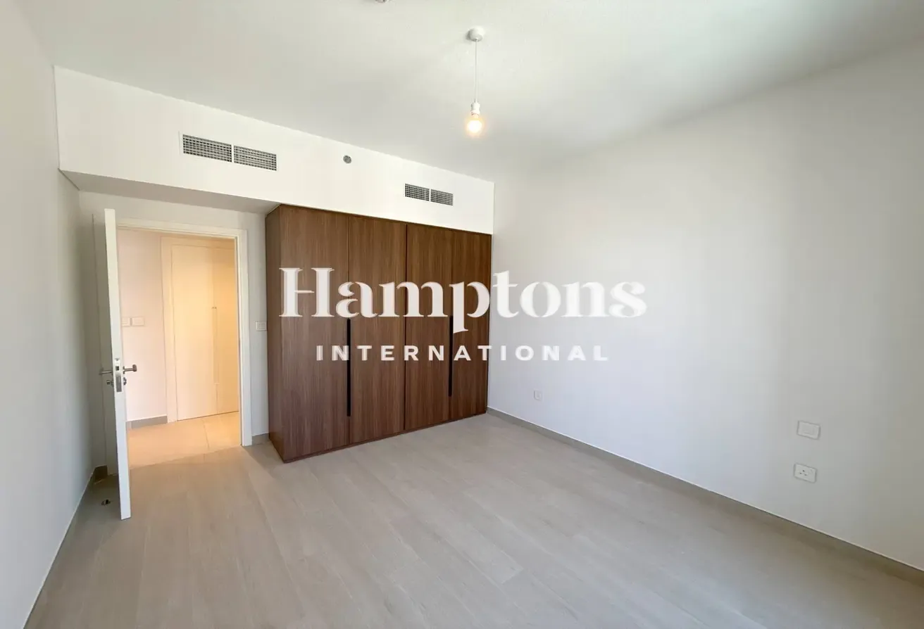 Brand New | Sea And Marsa Al Arab Views | Cozy