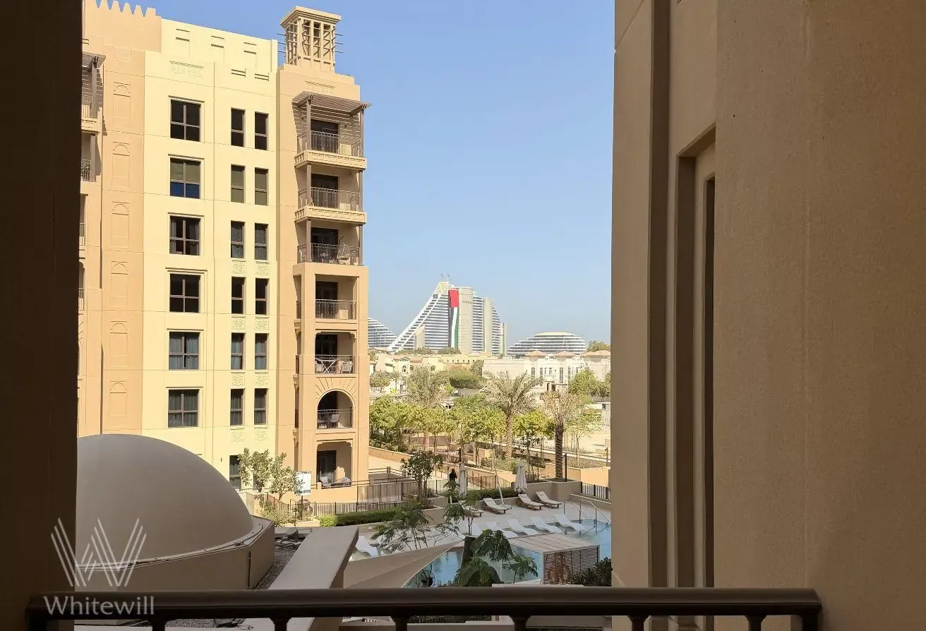 Bright Unfurnished Apartment with Community View