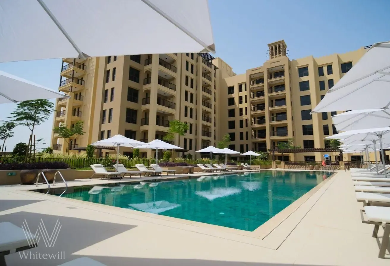Bright Unfurnished Apartment with Community View