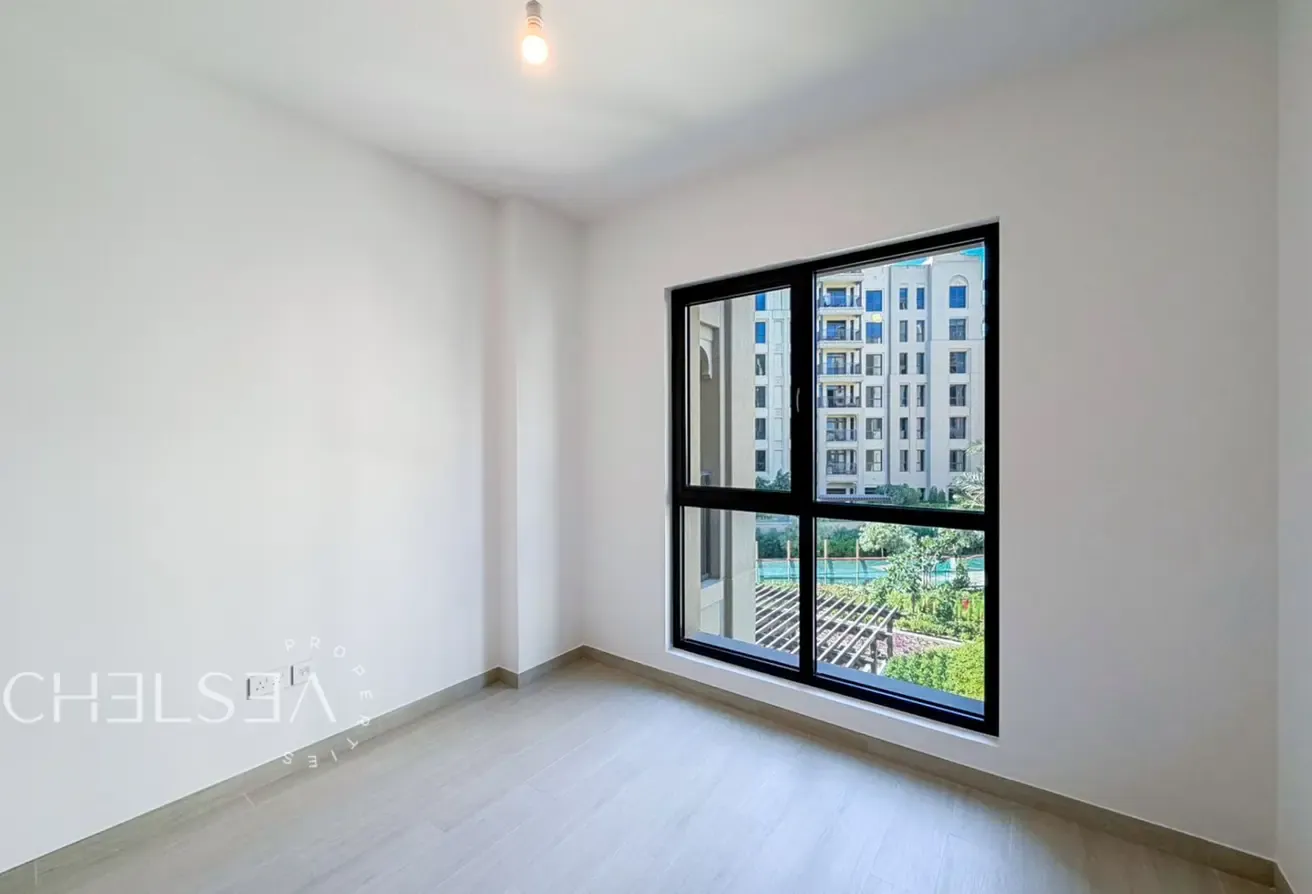 EASY BEACH ACCESS| MOVE-IN READY | MORE OPTIONS