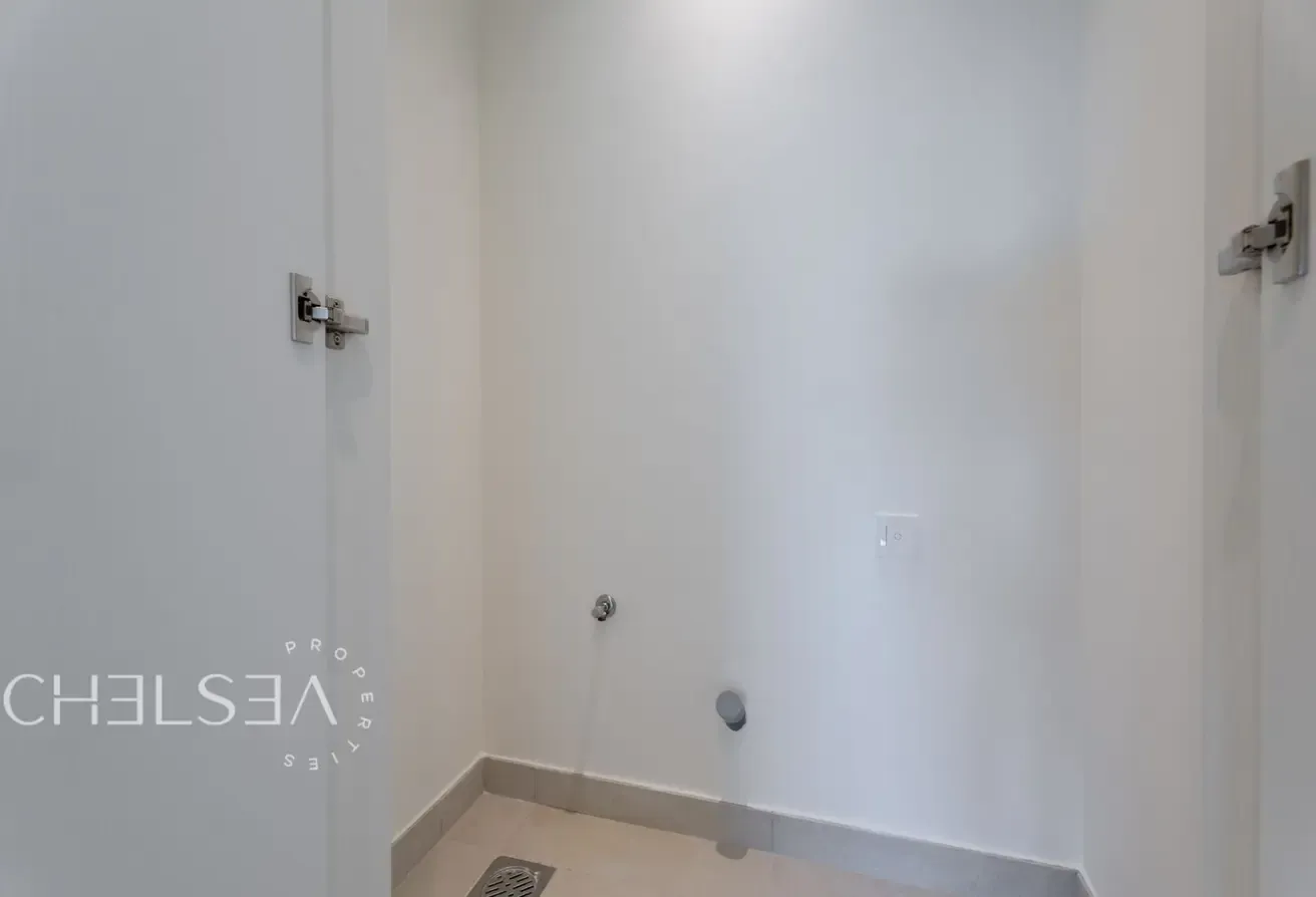EASY BEACH ACCESS| MOVE-IN READY | MORE OPTIONS