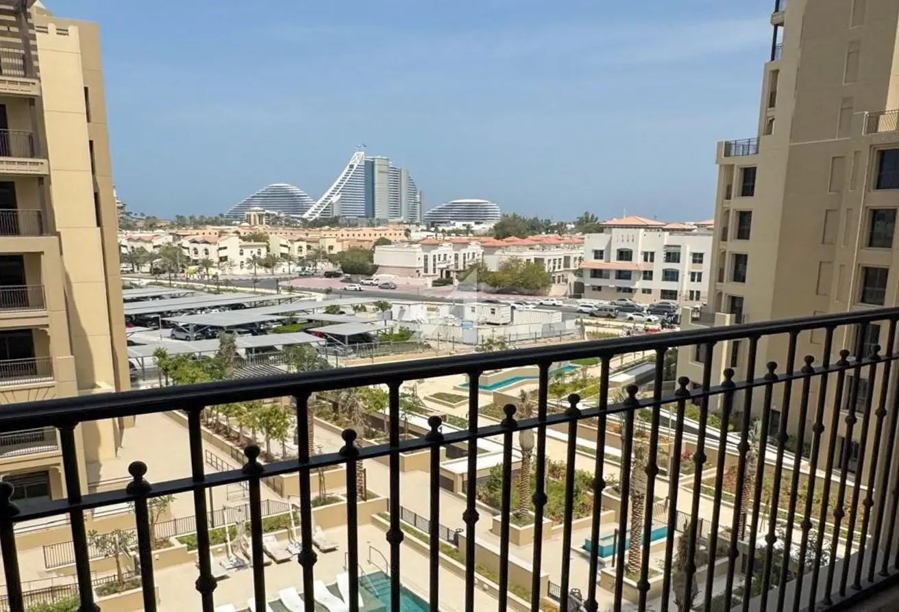 Vacant 1BR Apartment | Unfurnished |Prime Location