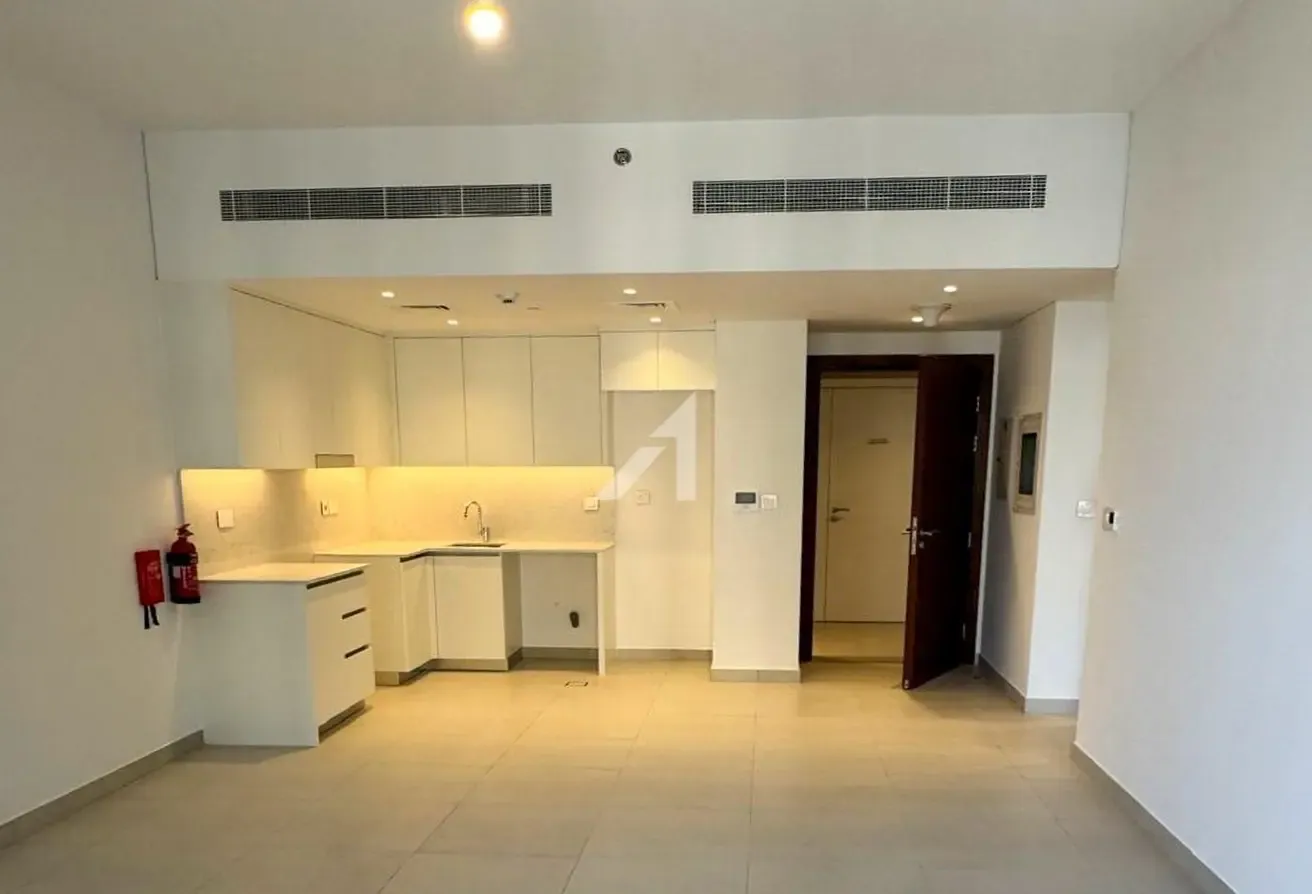 Vacant 1BR Apartment | Unfurnished |Prime Location