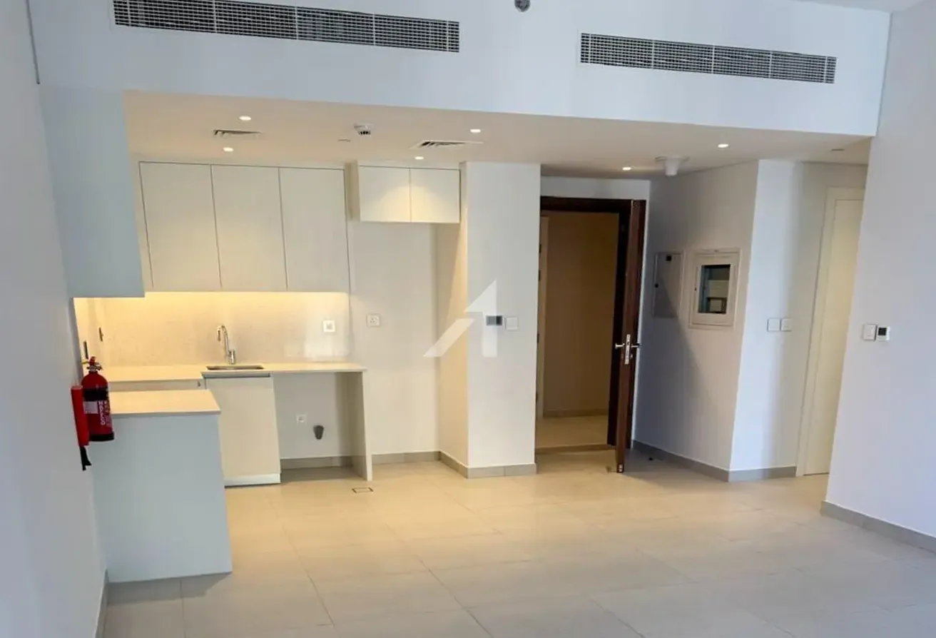 Vacant 1BR Apartment | Unfurnished |Prime Location