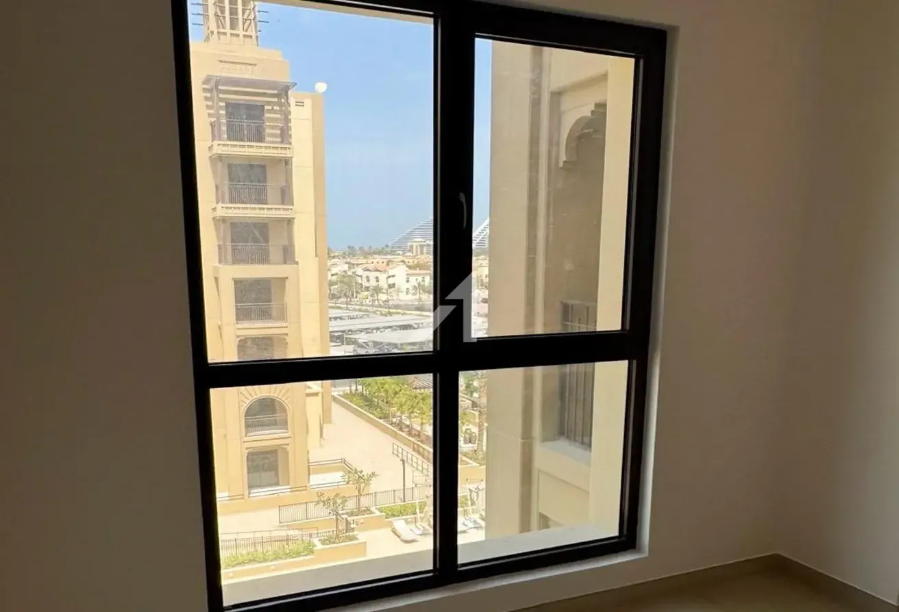 Vacant 1BR Apartment | Unfurnished |Prime Location