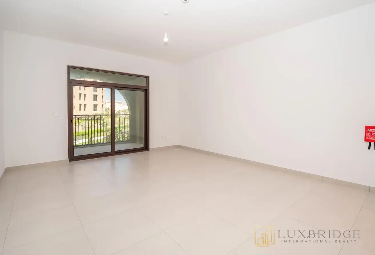 Unfurnished | vacant  | 1 or 2 Cheques
