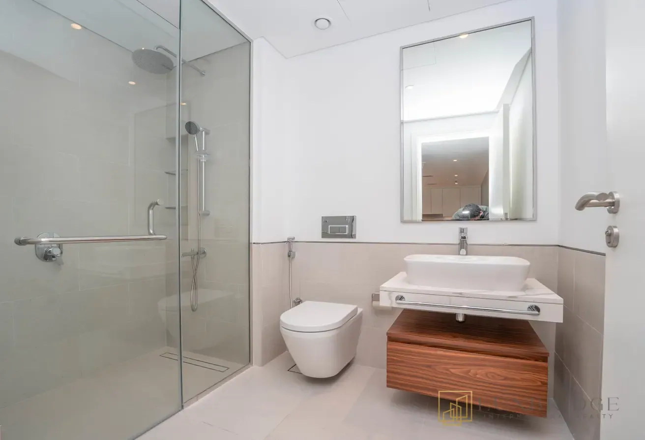 Unfurnished | vacant  | 1 or 2 Cheques