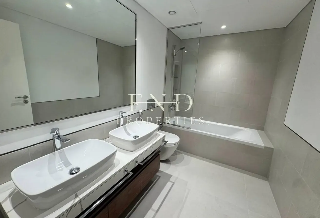 Vacant | Brand New | Upgraded | Multiple Cheques