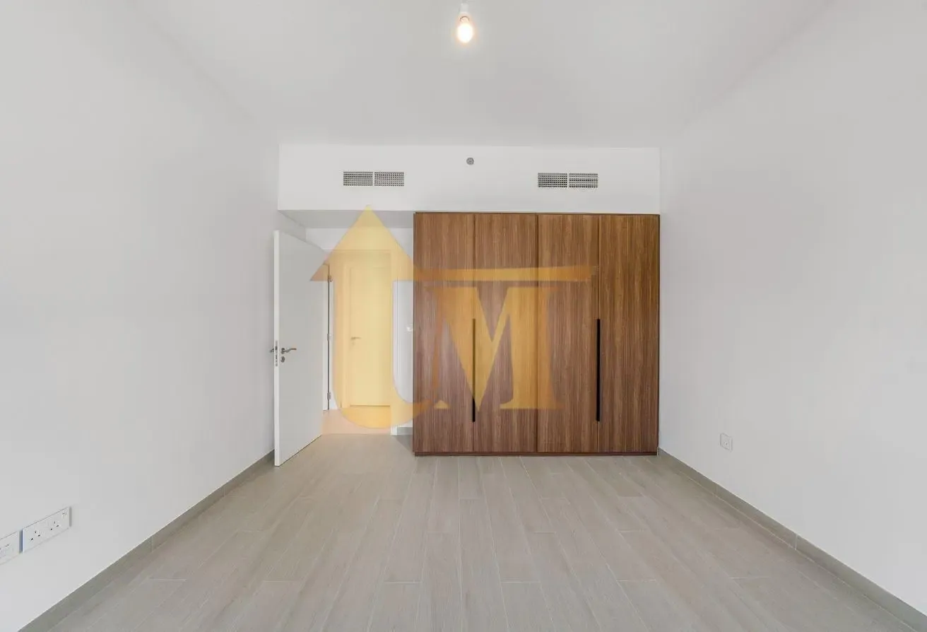 Prime Location | Brand new | Best Layout