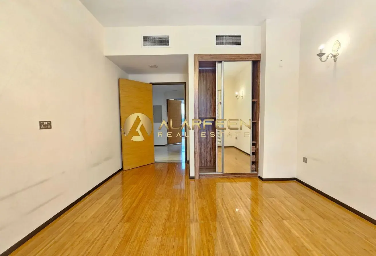 Exclusive | 4BR + Study Room | Well-Maintained