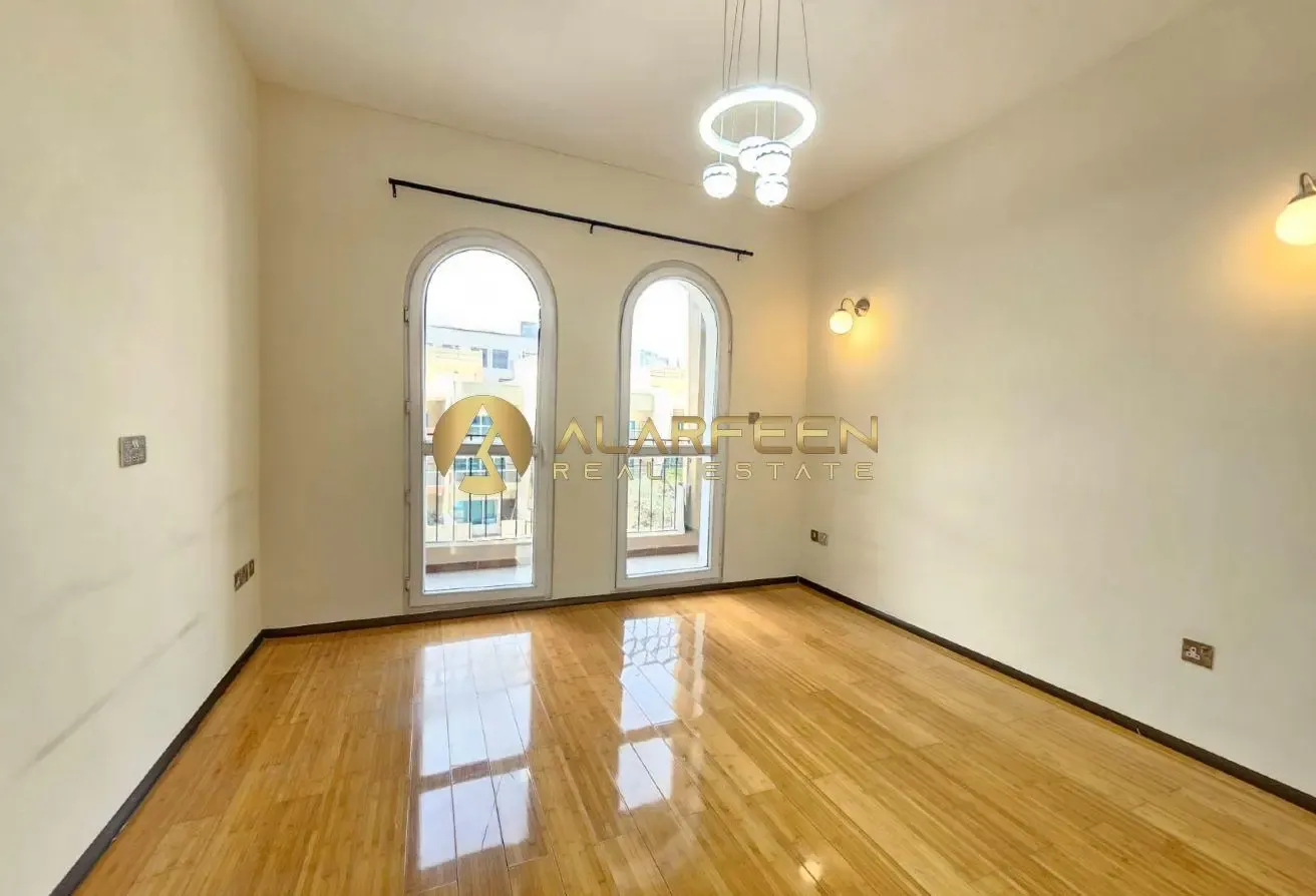 Exclusive | 4BR + Study Room | Well-Maintained