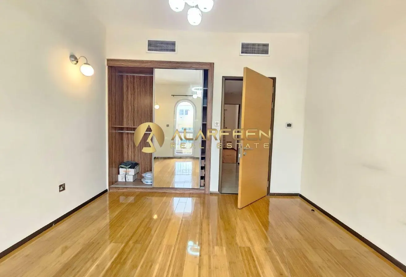 Exclusive | 4BR + Study Room | Well-Maintained