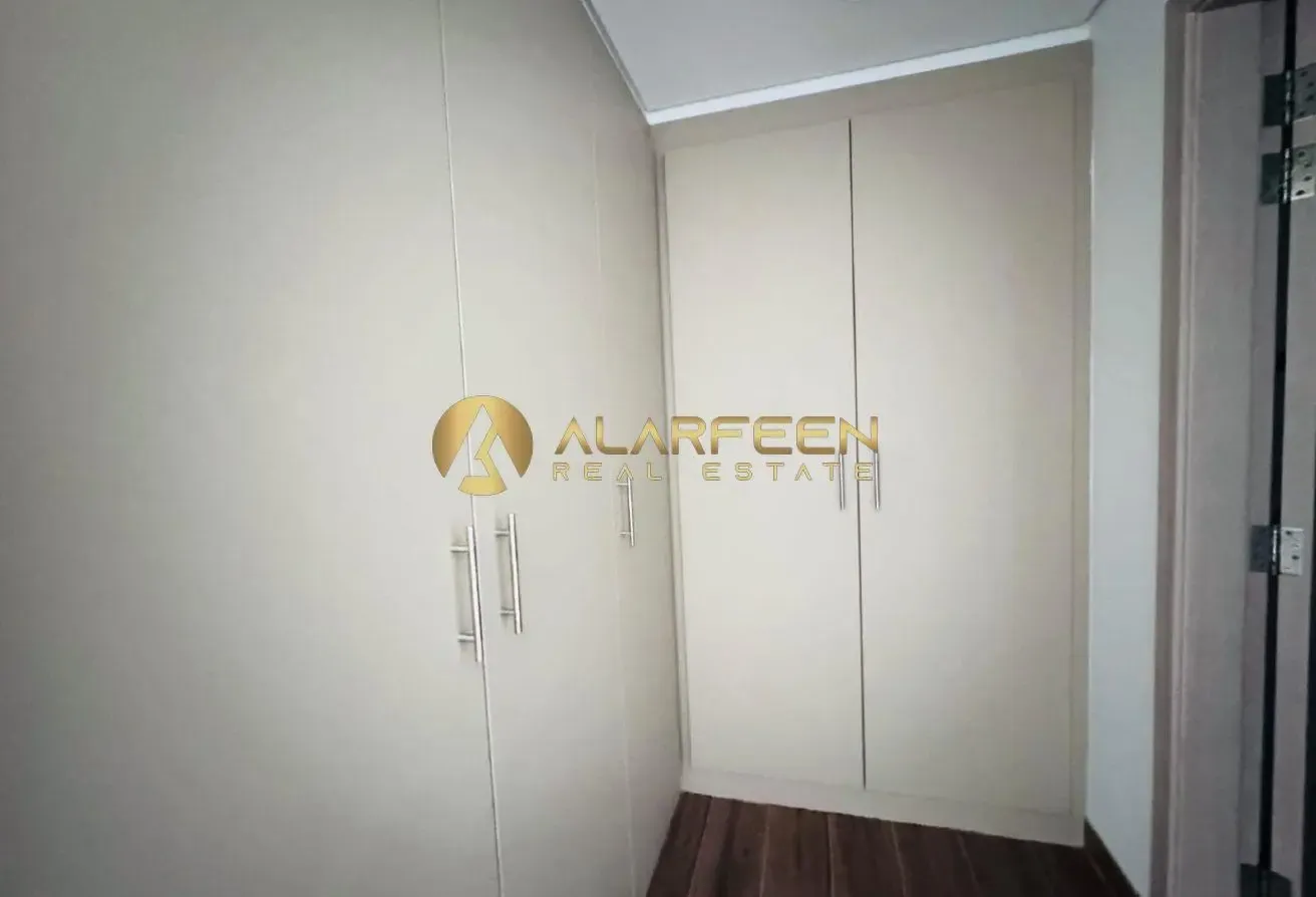 Offer 4BHK + Maid | Unfurnished  | Book now