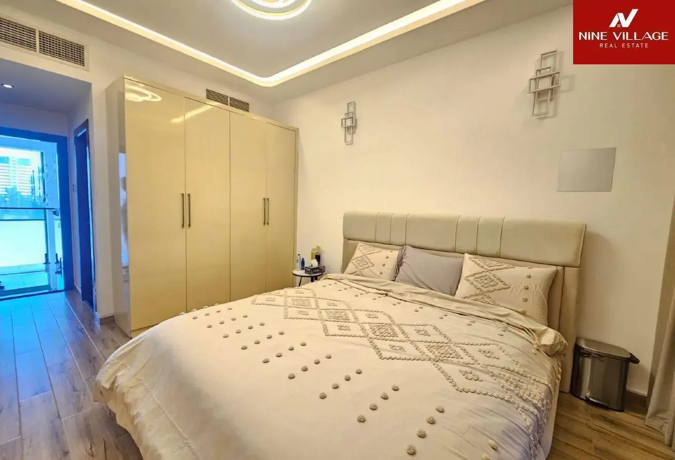 Exclusive Luxury 4BR Townhouse | Park Facing