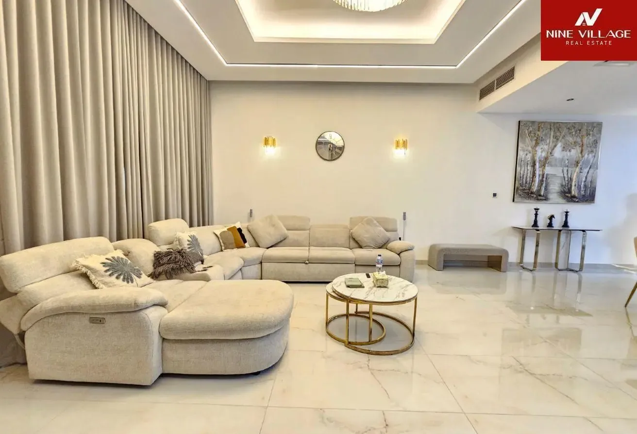 Exclusive Luxury 4BR Townhouse | Park Facing
