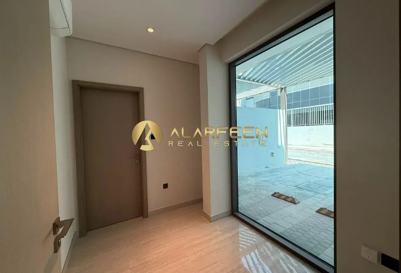 Modern Villa | Best Amenities | Spacious