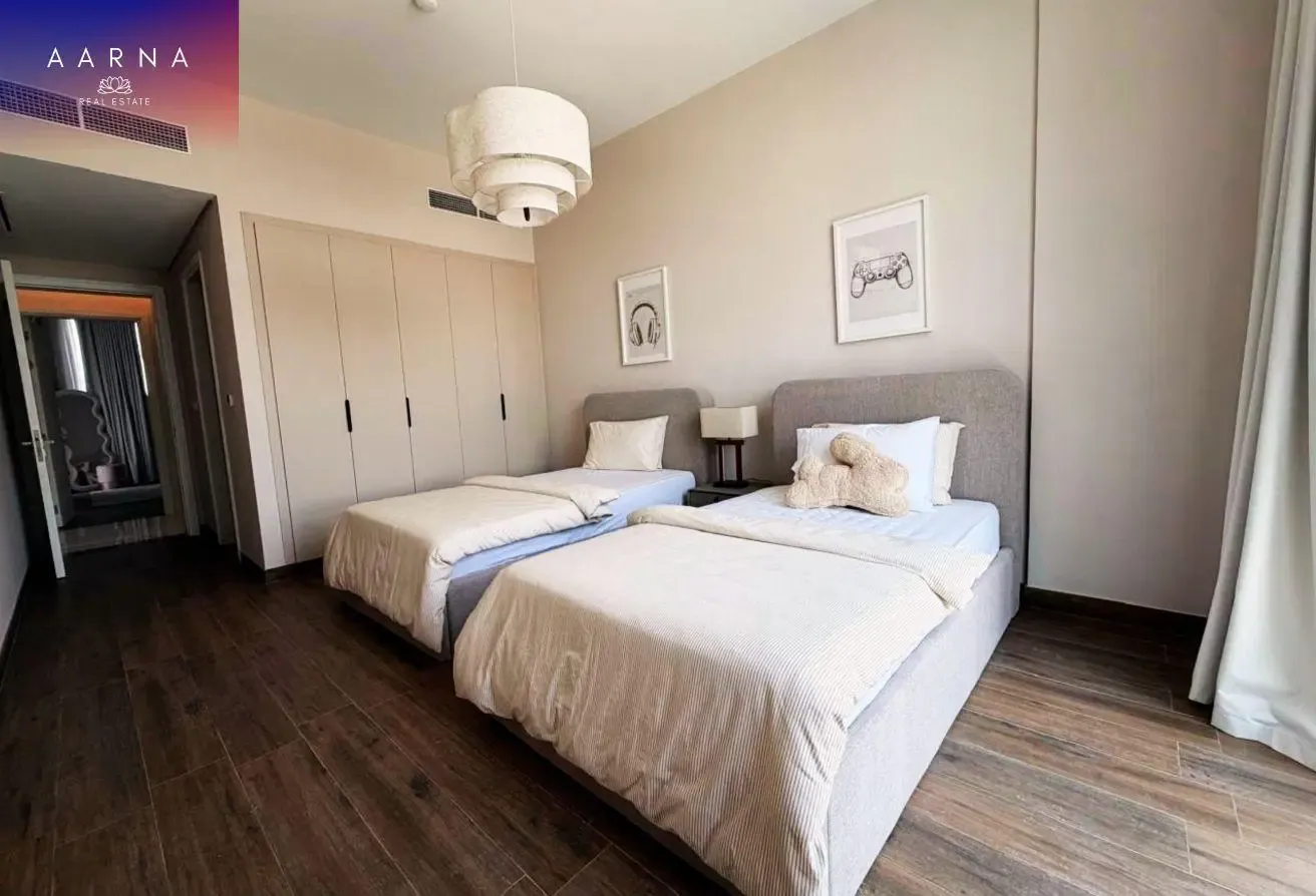 Luxury 5BR | Private Pool | Lift Inside