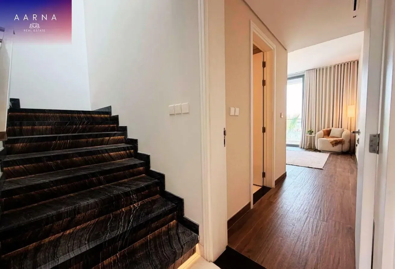 Luxury 5BR | Private Pool | Lift Inside
