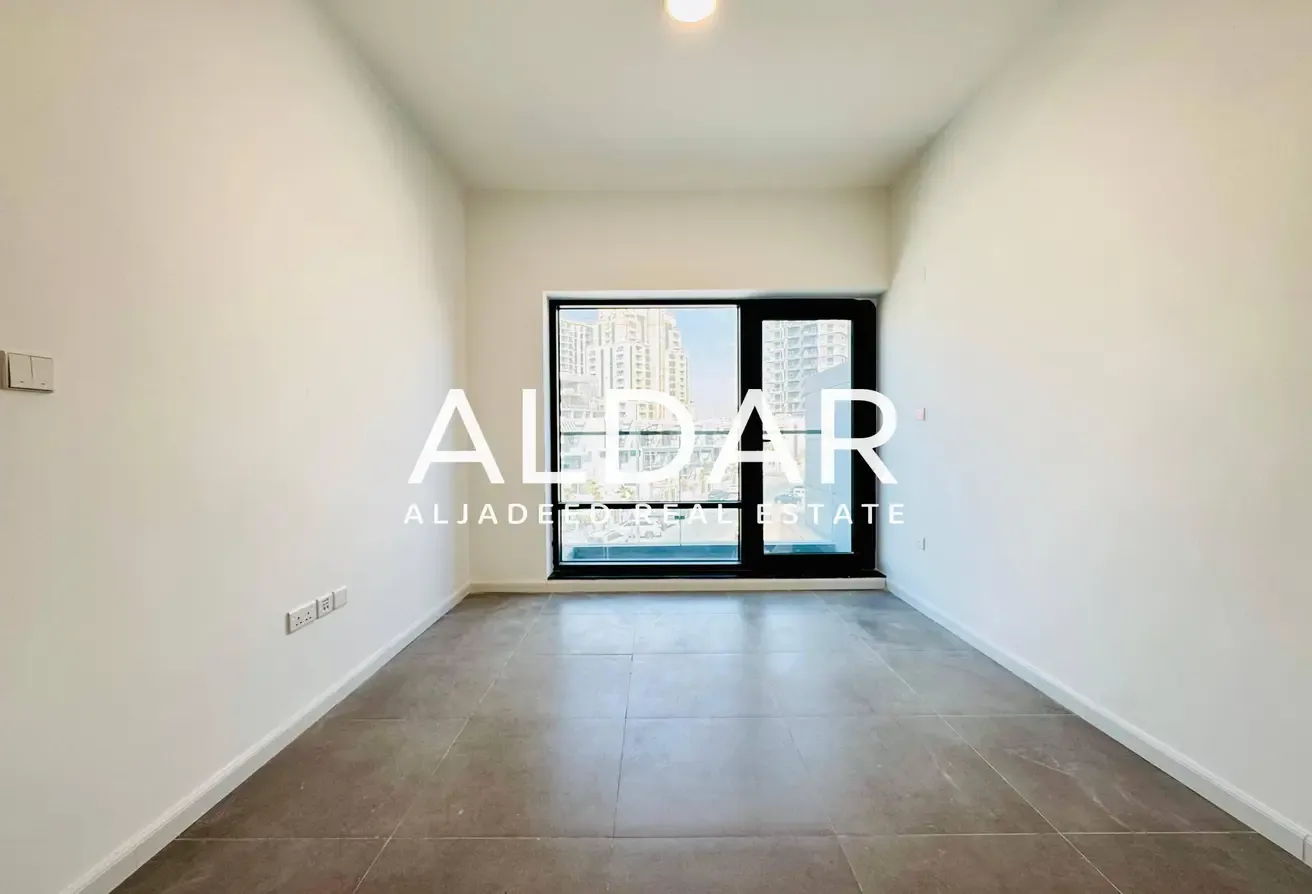 G+2 | Corner Unit | With Amenities | Vacant
