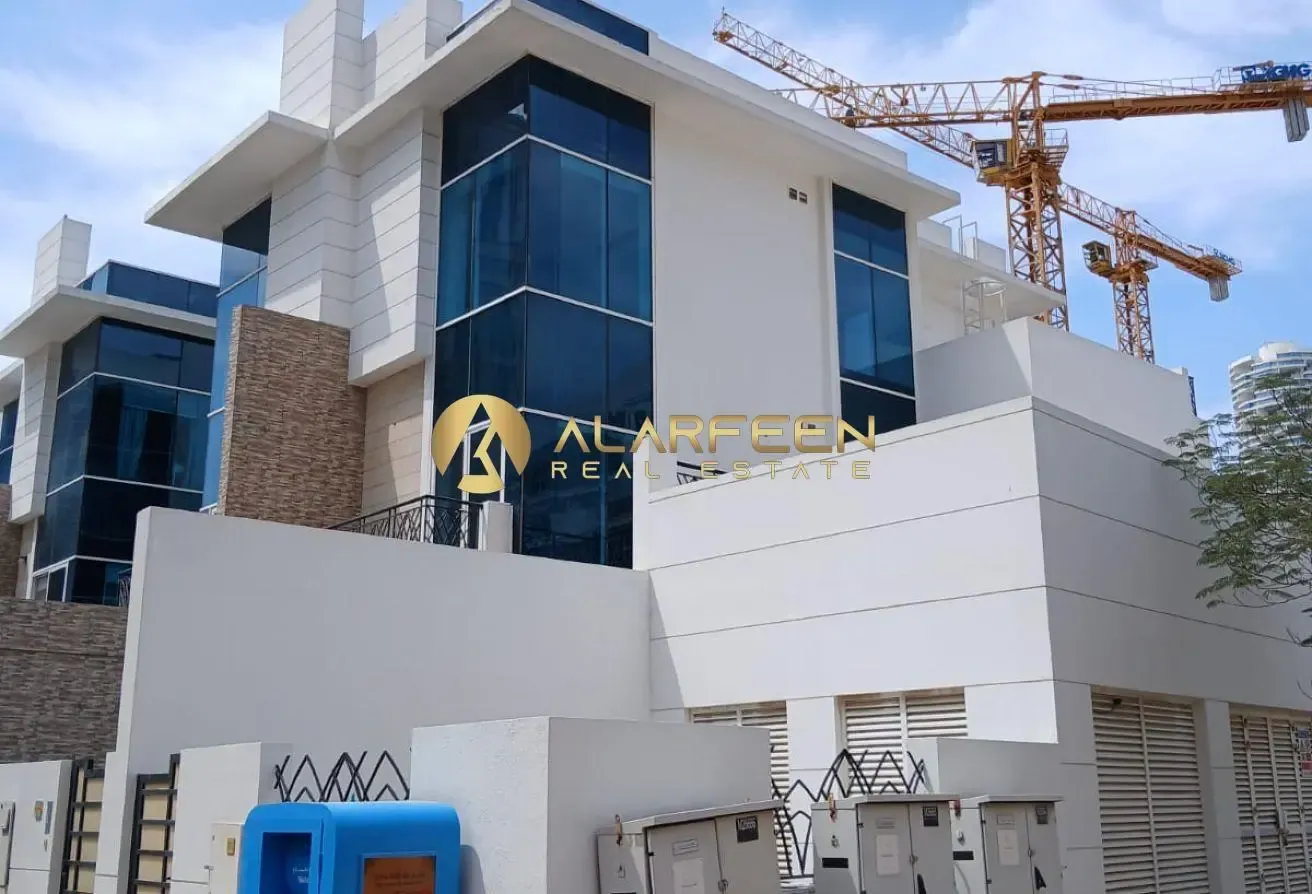 Private Pool | Corner Unit | Summer Offer
