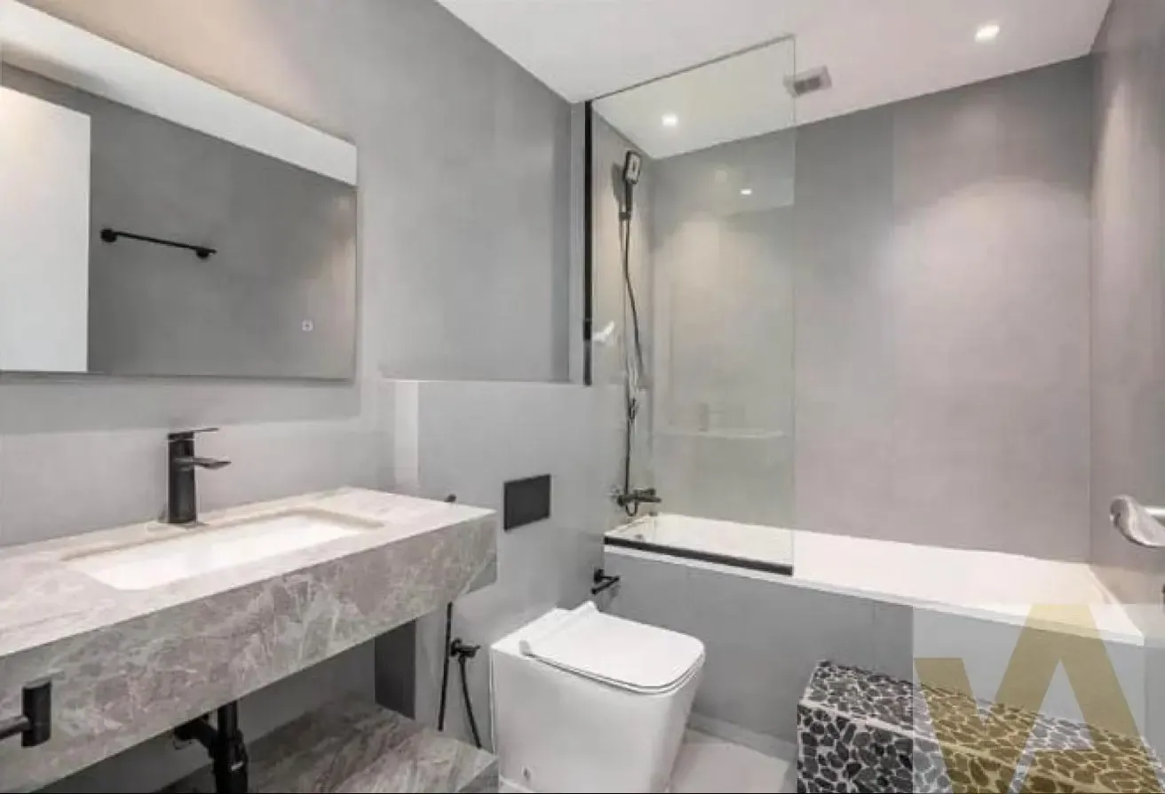Vacant Soon | Fully Upgraded | high celling