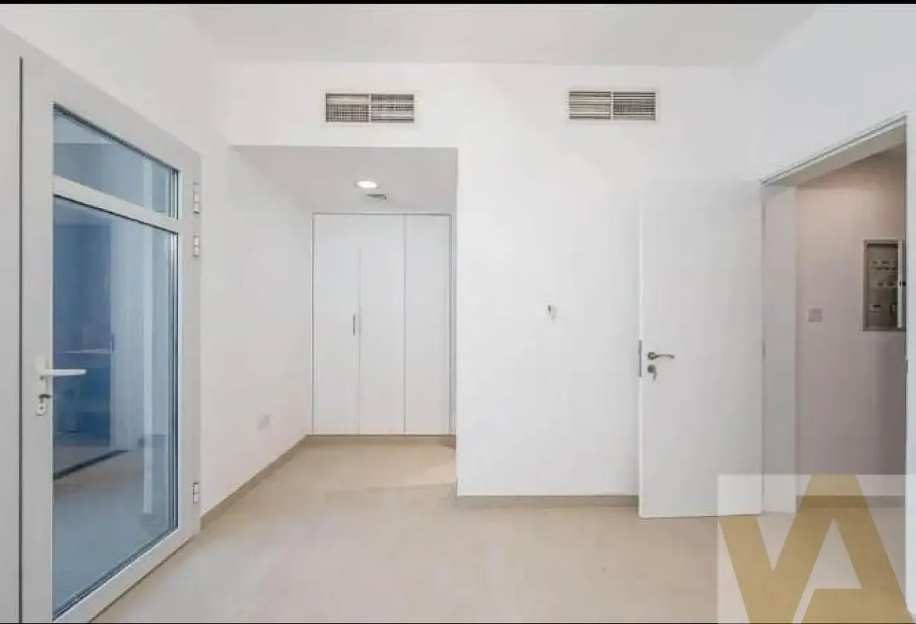 Vacant Soon | Fully Upgraded | high celling