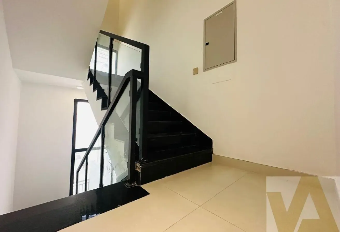 Amazing | park view | with Elevator