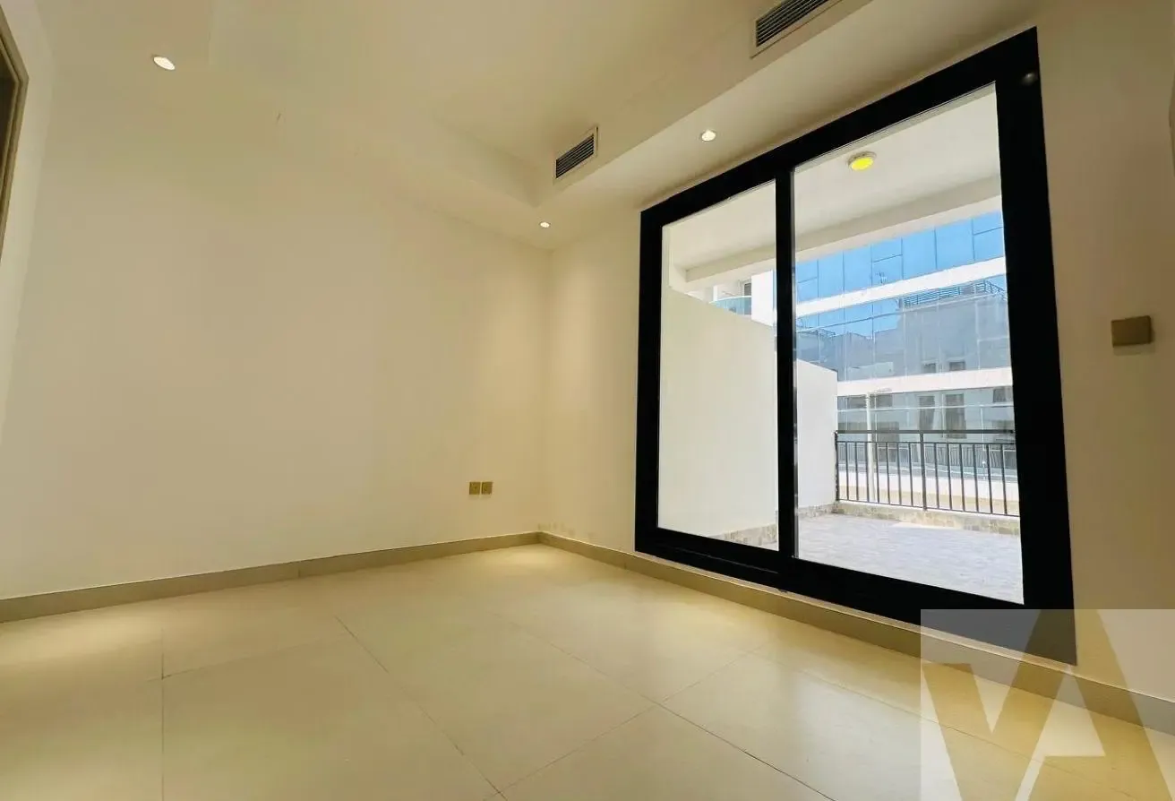 Amazing | park view | with Elevator