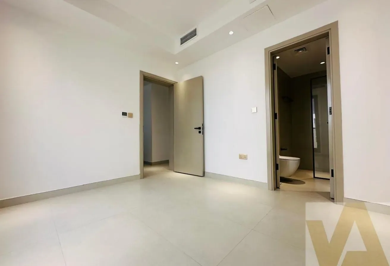 Amazing | park view | with Elevator