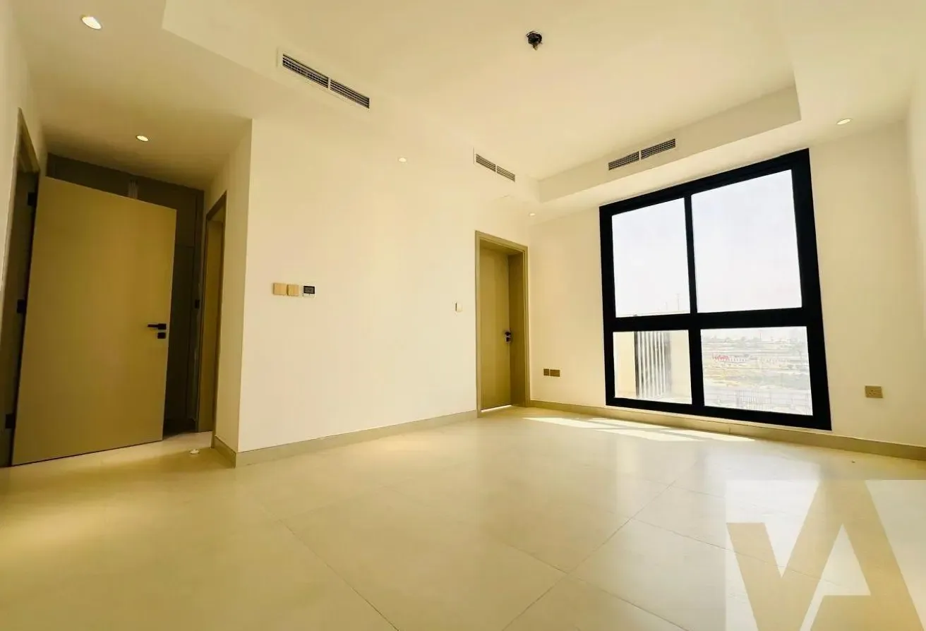 Amazing | park view | with Elevator